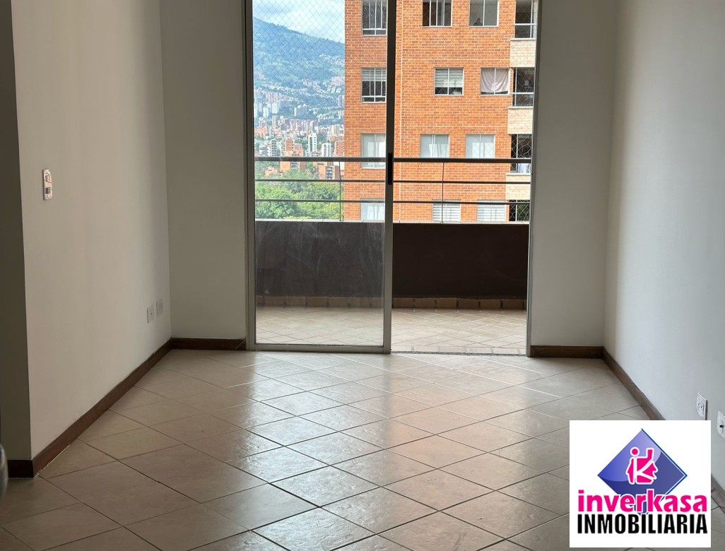 Apartamento en Venta Loma de los Bernal Medellin